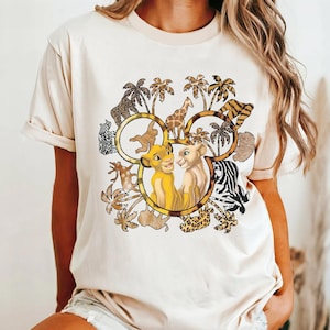 Maglietta Comfort Colors Il Re Leone, Maglietta Animal Kingdom, Maglietta Hakuna Matata, Maglietta Disney Safari, Maglietta Famiglia Il Re Leone, Maglietta Viaggio Disney