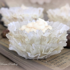 Creme Fraiche Ruffles. Ruffled Crepe Cupcake Wrappers in White and Cream image 3