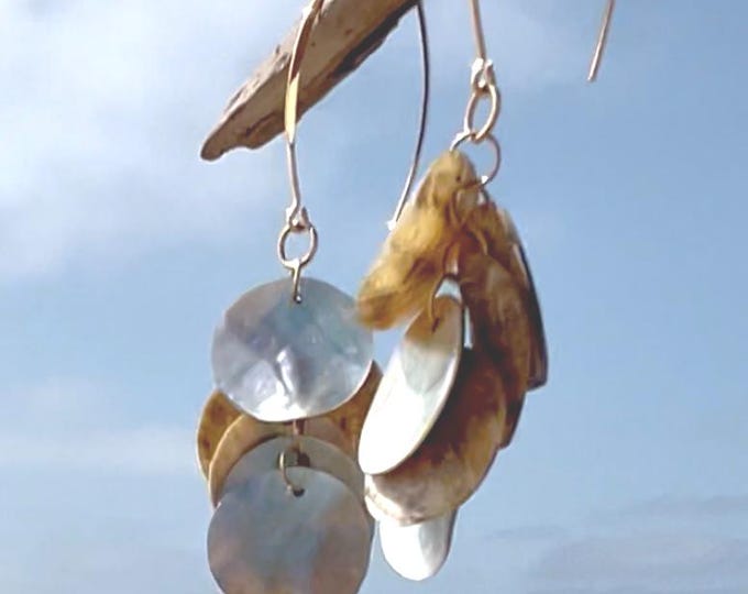 Lightweight Dangle Earrings: Shell, Gold plated