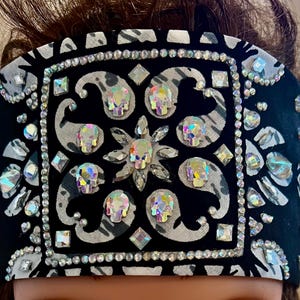 Glass Skull Rhinestone Bandanna Sparkling Bursts Bling Headscarf, Women&#39;s Bandana, Bandanna for Bikers Bad Hair, Blinged Out Head Cover