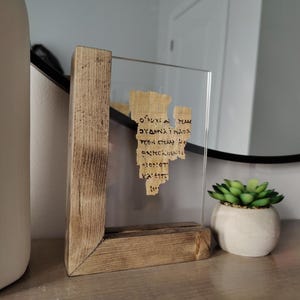 P52 Replikat | Rylands Bibliothek Papyrus P52 Replik | Neues Testament Manuskript, Einzigartiges Apalotik Geschichtsgelehrtes Geschenk / Display / Buchstütze
