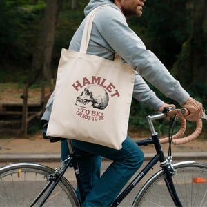 Hamlet Tote Bag: William Shakespeare Quote & Skull Design