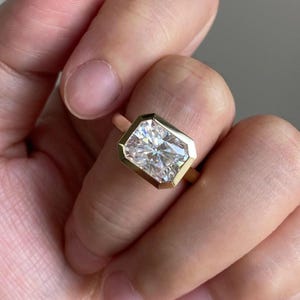 3.0CT Radiant Cut Moissanite Bezel Set East West Solitaire Ring 14K Yellow Gold wedding Ring Anniversary Gift Ring Full Bezel East West Ring