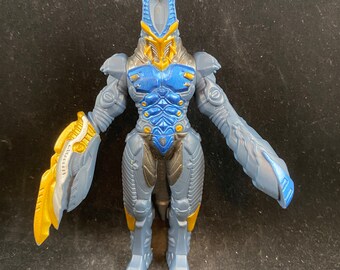 Bandai Ultra Monster 500 soft vinyl figure Baltan Battler - Barel (Seijin)  - 2000s