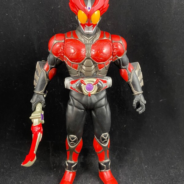 Bandai Kamen Rider Agito Super Burning Form Soft Vinyl figure w/weapon - 2001