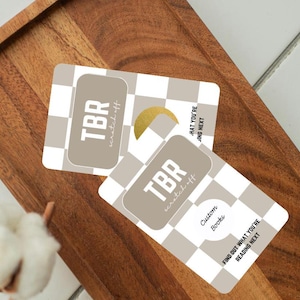 Carte à gratter TBR personnalisée, damier marron et blanc, liste de livres personnalisée, cadeau livresque unique, suivi de lecture, TBR interactif
