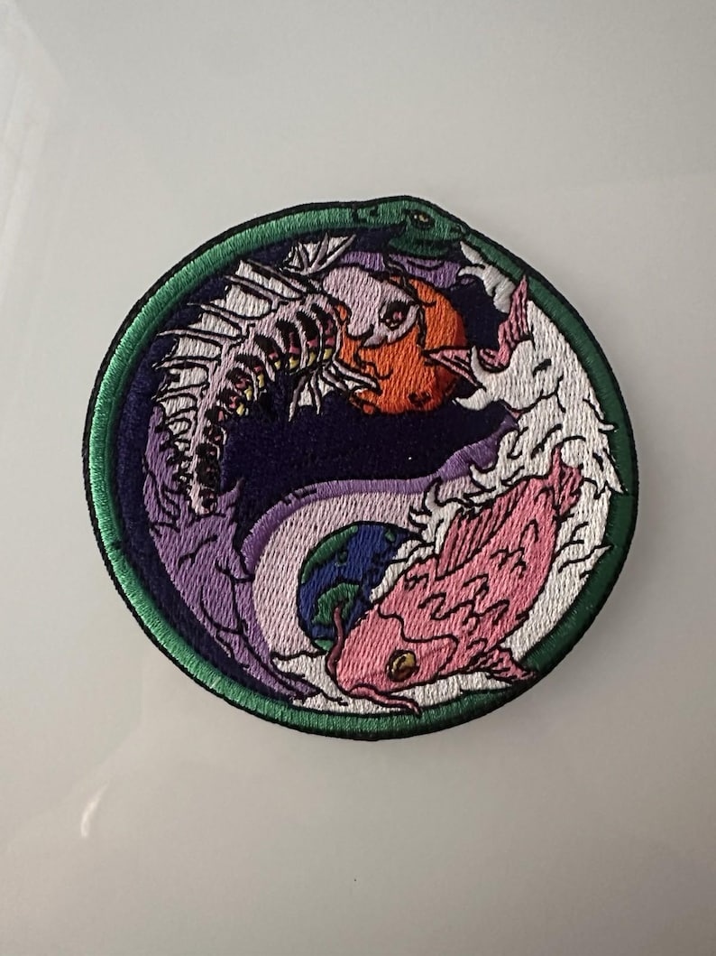 Pisces Yin Yang Bunt Gestickt Bügelbild 3"" | Sternzeichen Horoskop Astrologie Abzeichen für Jacken, Hüte & Taschen | Geburtstag Geschenk zum Aufnähen." Bild 2