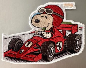 Parche bordado termoadhesivo con logo de coche de carreras de 8,9 cm / Insignia de equipo de automovilismo para chaquetas, gorras y bolsos / Regalo para aficionados a los coches