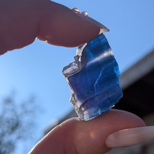 Natürlicher roher blauer Halith-Kristall