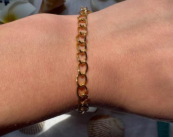 Gold Chain Bracelet