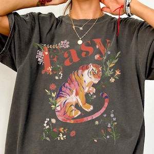 Easy Tiger Comfort Colors® T-Shirt, Vintage Floral Tiger Shirt, Retro Boho Tee, Oversized Retro Tiger Tee, Trendy Grunge Indie Boho Shirt