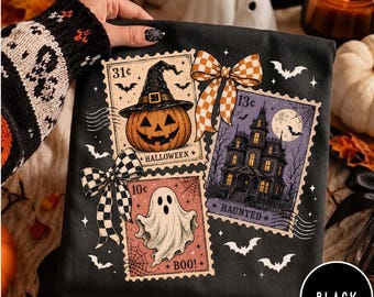 Koszulka Comfort Colors® Vintage Halloween Stamps | Koszulka z dyniowym duchem i nawiedzonym domem, koszulka Coquette Spooky Season, damska koszulka na Halloween