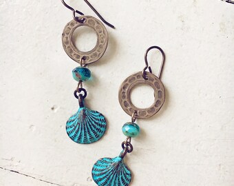 Beachy sea shell earrings // handmade bohemian boho beach style jewelry // under the sea // ocean turquoise water blue glass bead