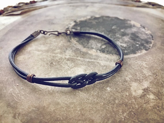 Simple Men's Black Leather Knot Friendship Bracelet // | Etsy Canada