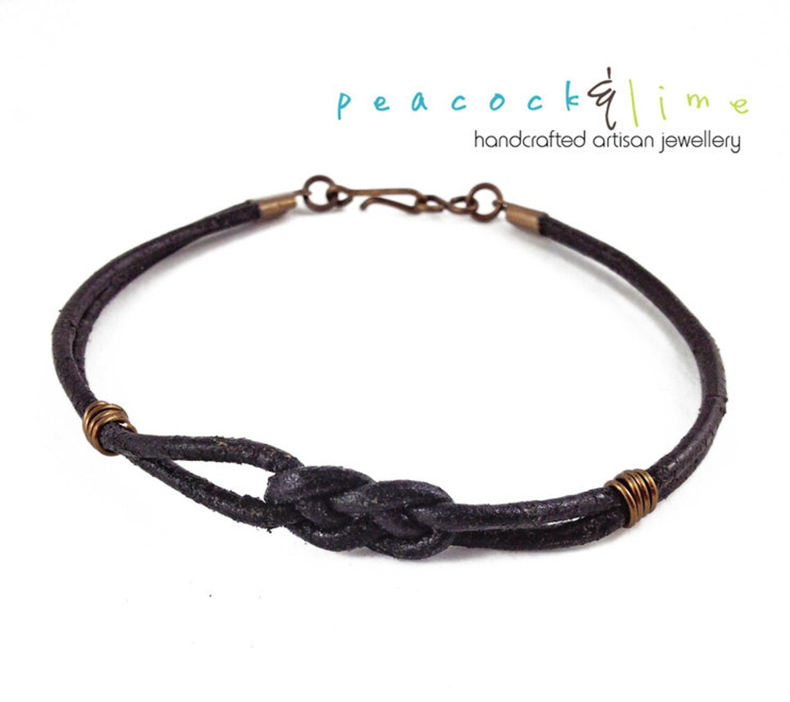 Simple Men's Black Leather Knot Friendship Bracelet // Etsy Canada