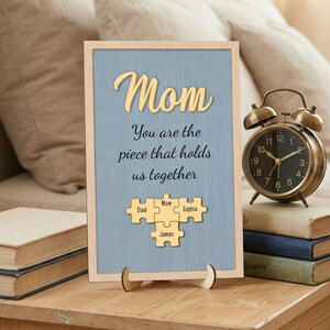 Personalisiertes Mom Puzzle Zeichen, Muttertagsgeschenk von Kindern Ehemann, individuell graviertes Holzschild, personalisiertes einzigartiges Geschenk für Oma Bild 10