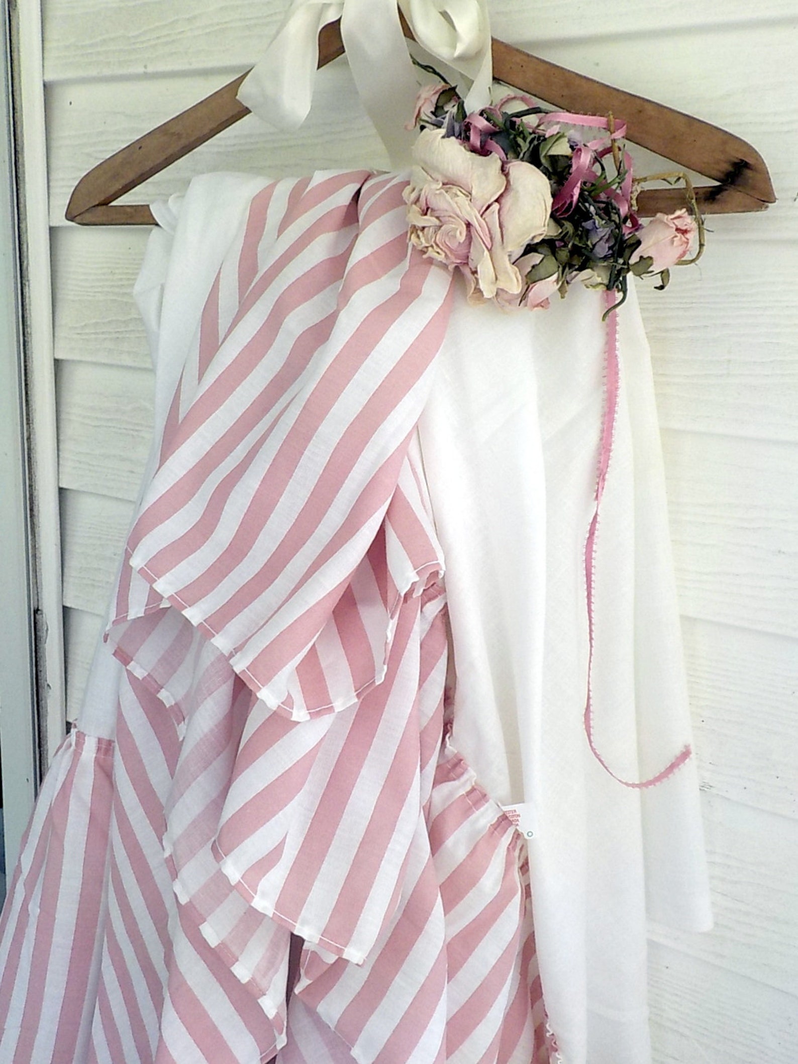 Pink Striped Queen Bedskirt Pink Striped Dust Ruffle por Etsy