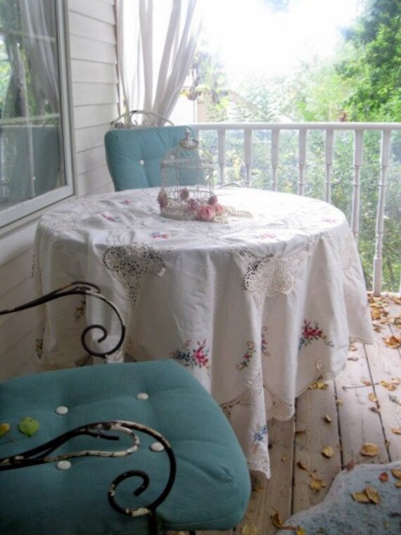 Large Rectangular Tablecloth Wedding Roses Cross Image 0
