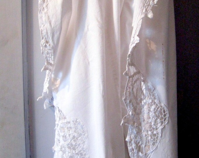 Battenburg lace bed skirt queen Clearance