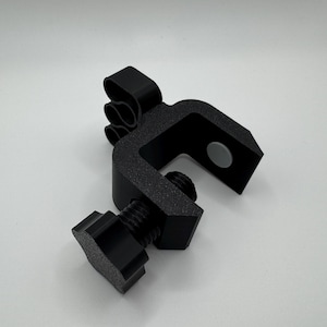 Side Desk Charging Cable Holder – Clamp-On Organizer for USB & Power Cables (2, 3, 4, or 5 Slots, 4.6 mm or 8 mm)