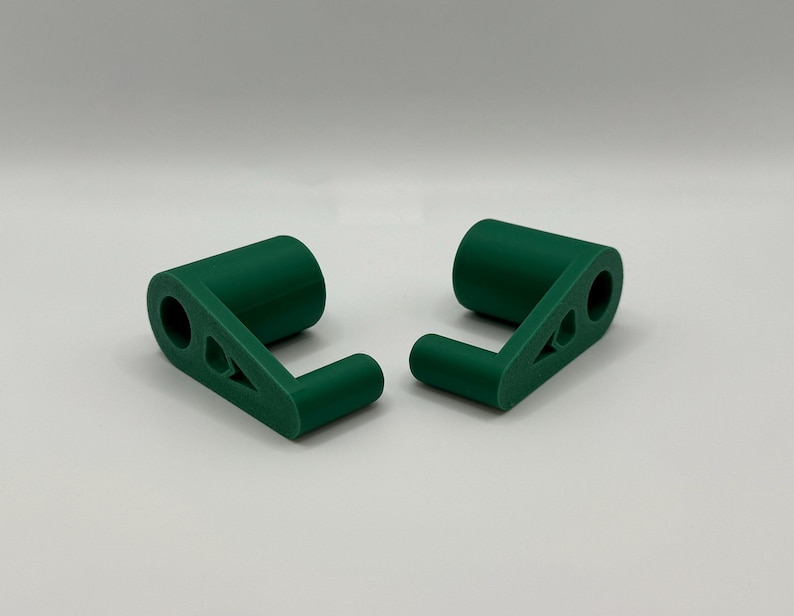 Laptop Risers / Ventilation Stands / Multiple Sizes and Colors Are ...