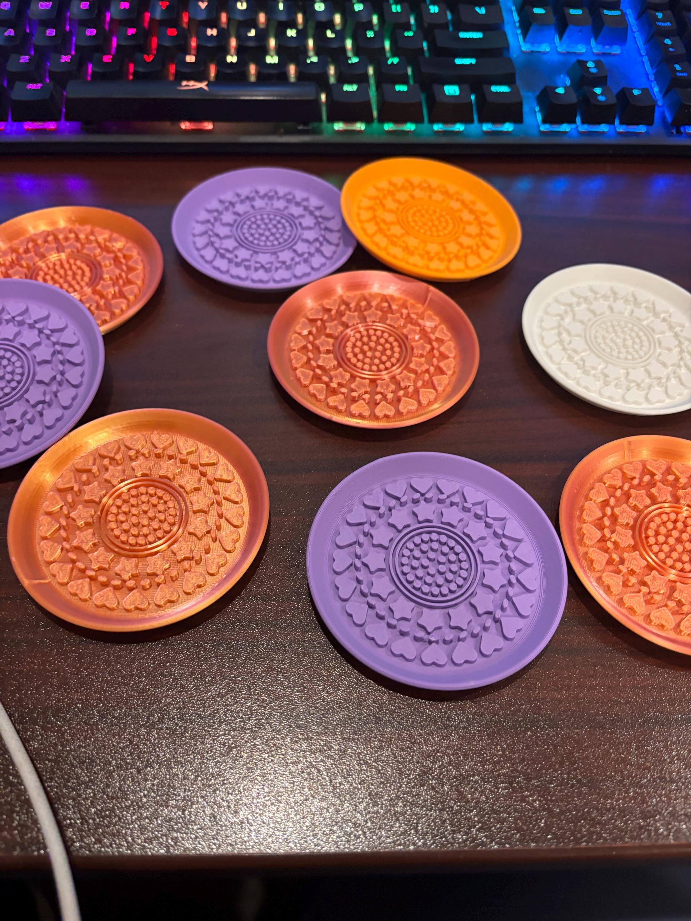 3D Printed Makeup Brush Cleaner Textured Scrubber Tool, Compact Design
