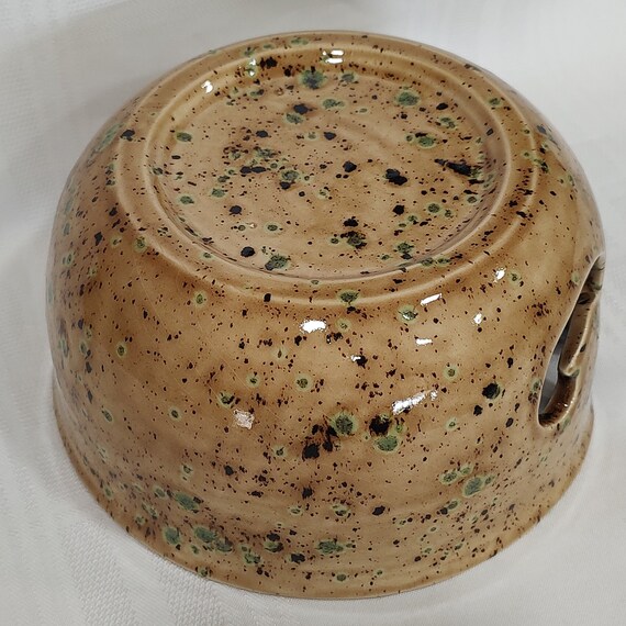 Barn Owl Yarn Bowl Large B & W Hand Painted Ceramic With Four Yarn