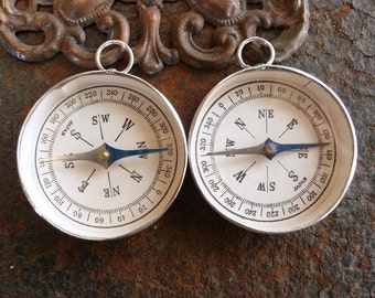 Kitschy Vintage Retro Gumball Machine ToY Compass Pendant Charms