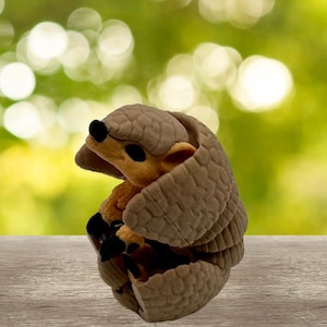 3D Printed Articulated Armadillo: Fidget Toy, Collectible, Keychain