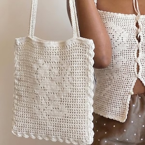 Neutrale beige Markttasche mit gewelltem Spitzenrand, große offene Schultertasche aus Baumwollstrick, lässige Boho-Tragetasche für jeden Tag
