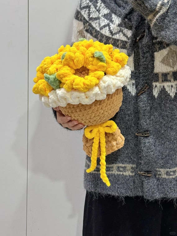 Sunflower Crochet Bouquet Pattern: DIY Floral Home Decor (PDF Pattern)