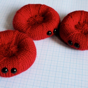 Knit your own red blood cells pdf knitting pattern image 2