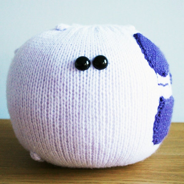 Knit your own white blood cell (neutrophil) (pdf knitting pattern)