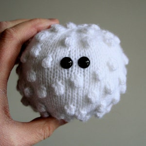 Knit your own white blood cell (basophil) (pdf knitting pattern)