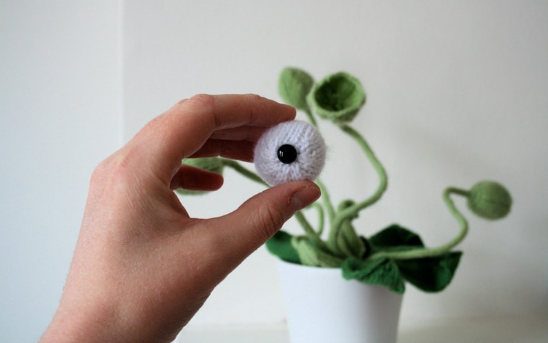 Knit your own cyclops pot plant pdf knitting pattern image 2