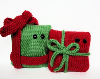 Knit your own amigurumi Christmas presents (pdf knitting pattern)