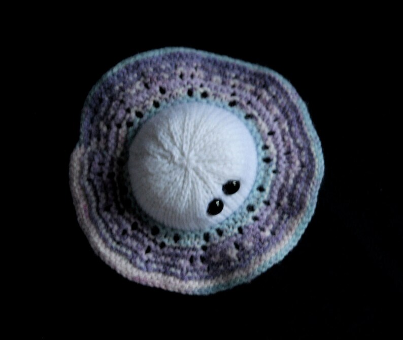 Knit your own Little Ringed Planet pdf knitting pattern image 3