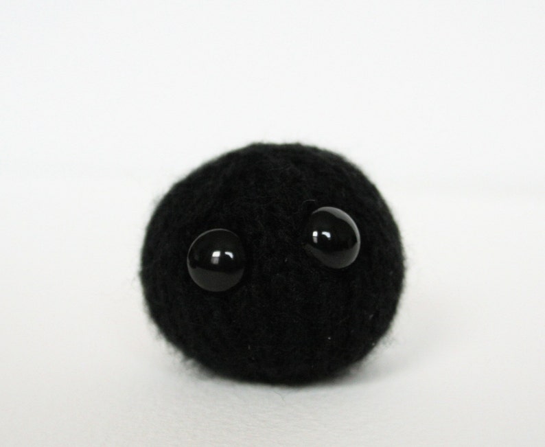 Baby black hole - with 'gravity'