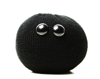 Knit your own Supermassive Black Hole (pdf knitting pattern)