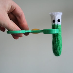 Knit your own Amigurumi Test Tubes pdf knitting pattern image 1