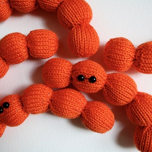 Knit your own Streptococcus Chain pdf knitting pattern image 4