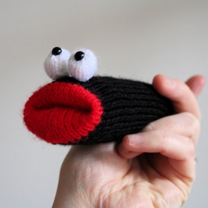 Knit your own Hungry Tadpole pdf pattern image 4