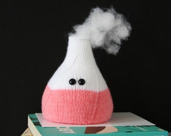 Amigurumi frothing flask - CORAL