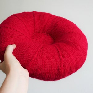 Knit your own Giant Red Blood Cell (pdf knitting pattern)