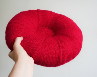 Knit your own Giant Red Blood Cell (pdf knitting pattern)