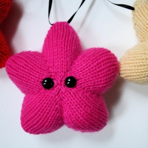 Knit your own Amigurumi Stars pdf knitting pattern image 3