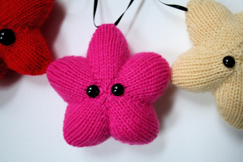 Knit your own Amigurumi Stars pdf knitting pattern image 3