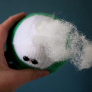 Amigurumi frothing flask image 3