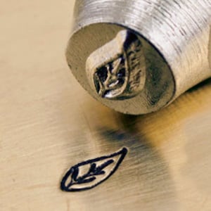 Leaf Design Stamp  (Right) 6mm Metal Stamp - Low Shipping!