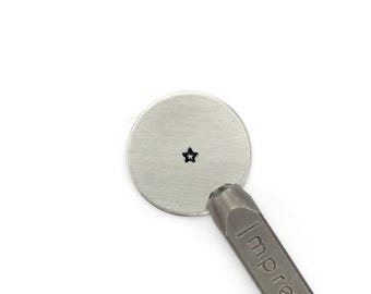 Design Stamp - Small Outline Star 2.5 mm